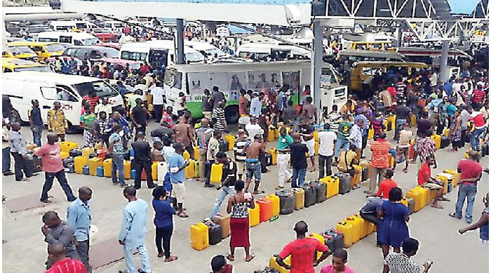 Fuel price hits N680 per litre in Abia