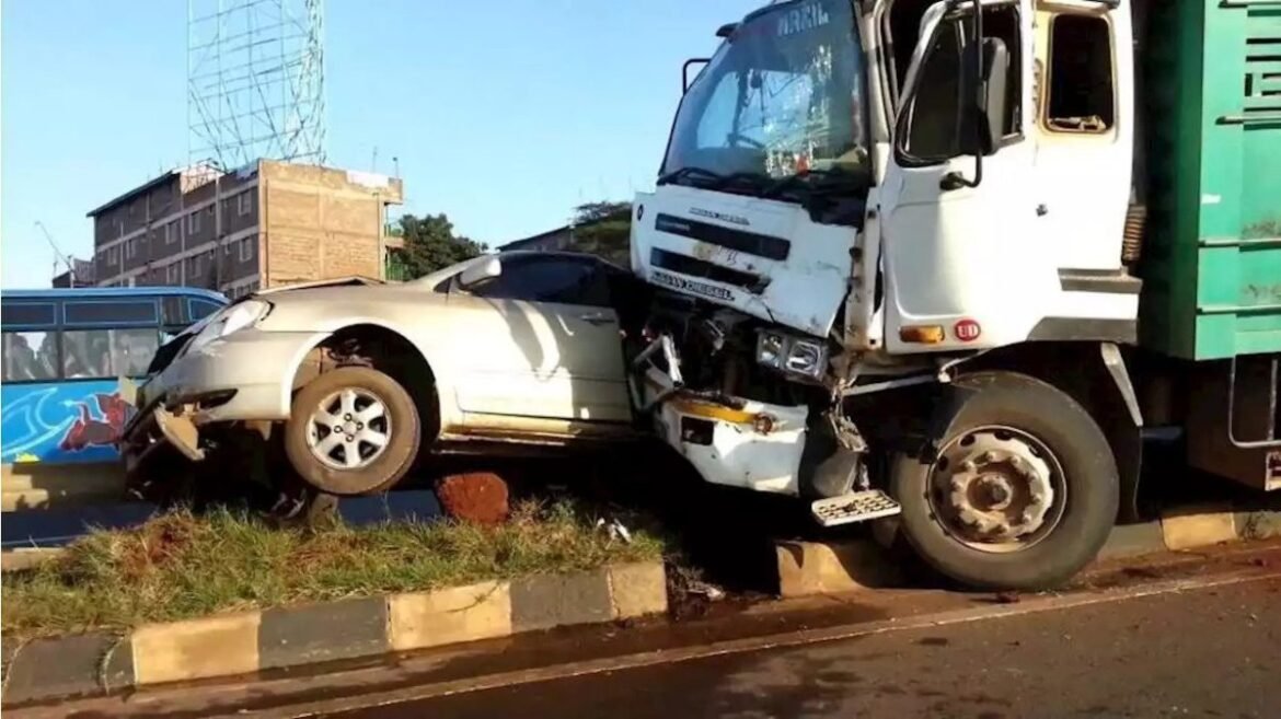 Truck crushes three to death at Sango-Tollgate