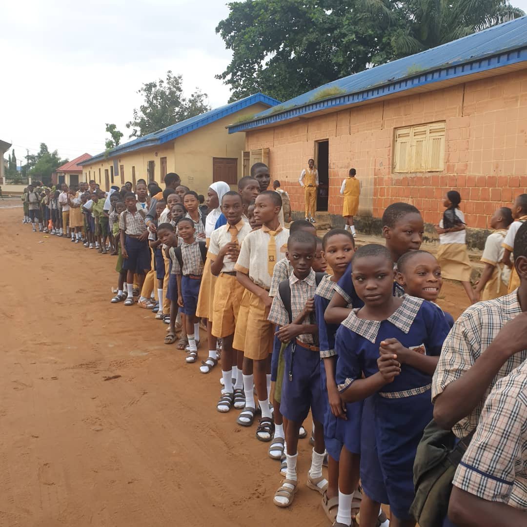 ORILE AGEGE LCDA BOSS DISTRIBUTES FREE EXERCISE BOOKS TO SECONDARY SCHOOL STUDENTS