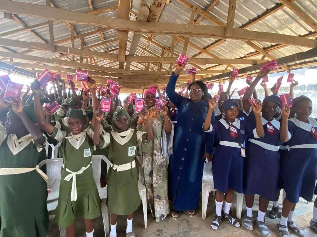 INT’L DAY OF GIRL CHILD: ORILE AGEGE LCDA CELEBRATES FEMALE STUDENTS, DISTRIBUTES SANITARY PADS