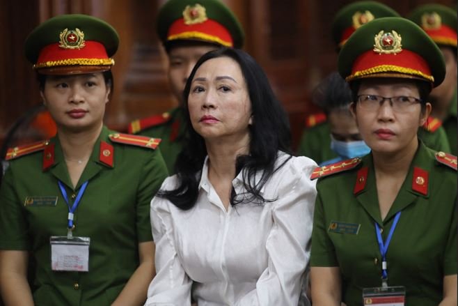 Vietnamese billionaire sentenced to death in $12.5bn fraud case