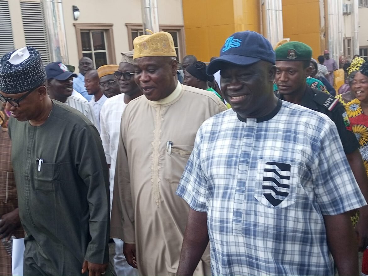 Inspection & Assessment: Lagos APC lauds performance of Orile Agege Council Chairman, Johnson Babatunde